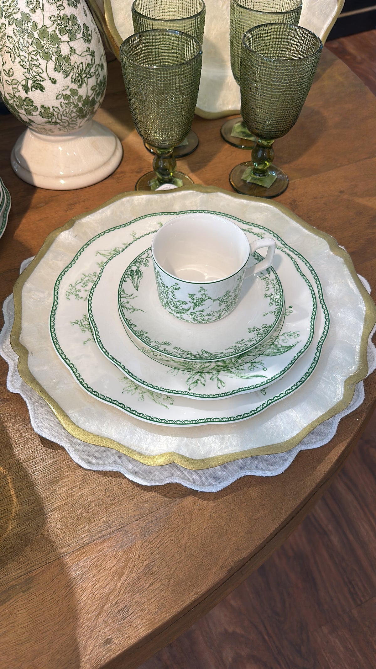 Set Vajilla detalles verdes