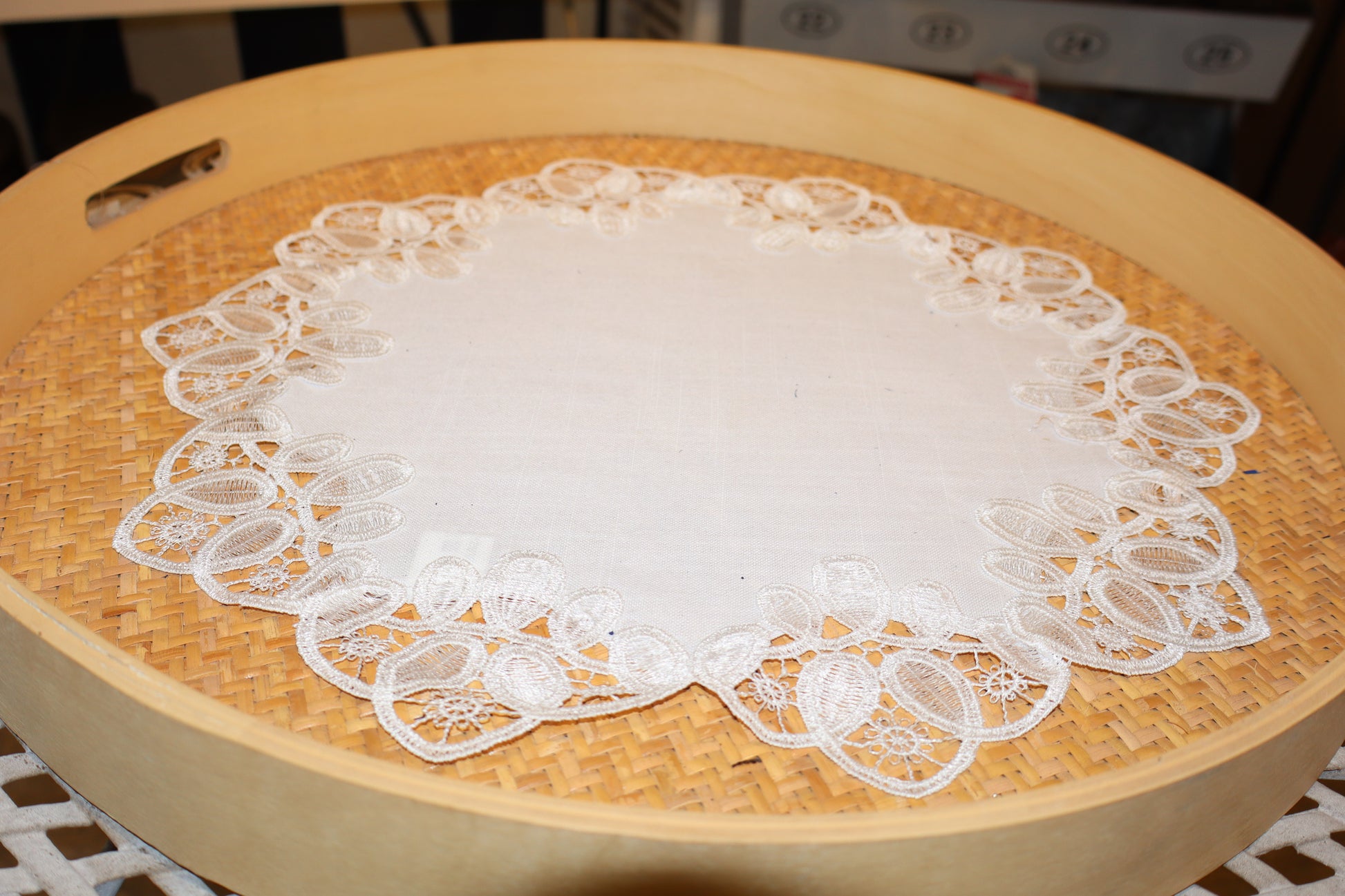 Individuales con detalles bordados (12)