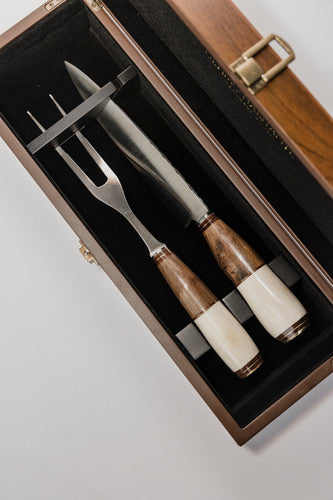 Juego de Trinchar Madera y Hueso